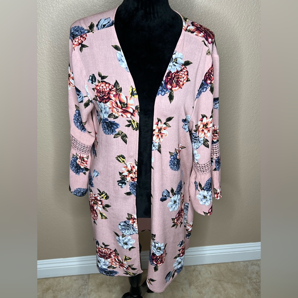 Gypsies & Moondust Pink Foral Duster